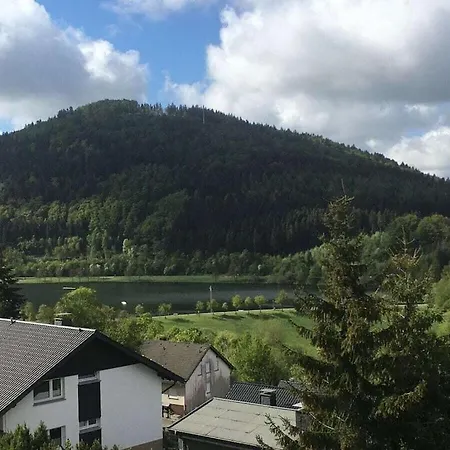 Nyaraló Mountain And Views *