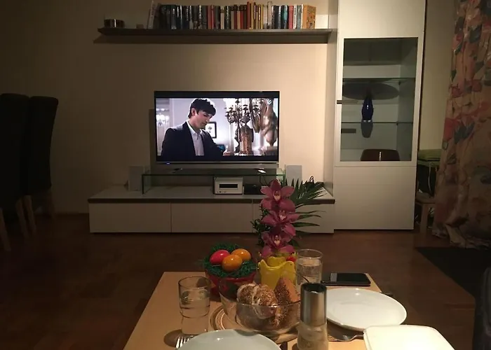 Mountain And Views 度假居 *